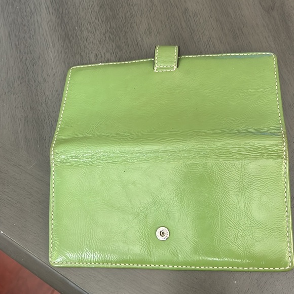 Coach skinny card and bills holder - green olive preloved - Picture 7 of 8